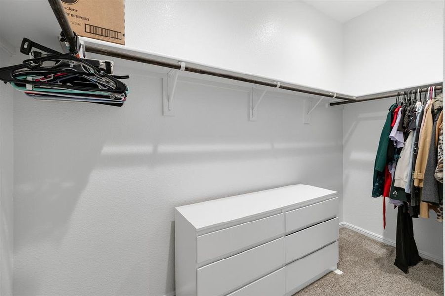 Image 34 of a home in The Overlook.