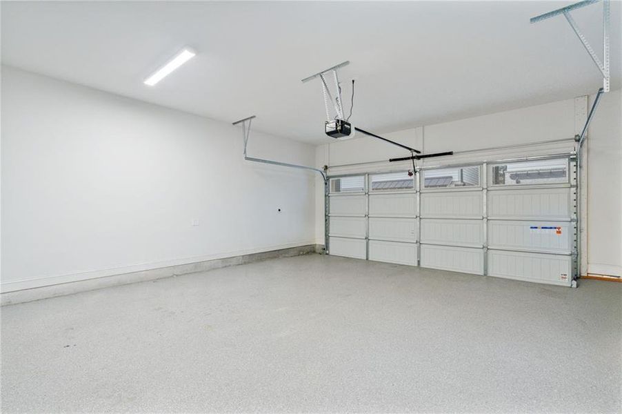 Spacious, unfurnished interior of a new home in Pendergrast Farm, Atlanta (Image 20).