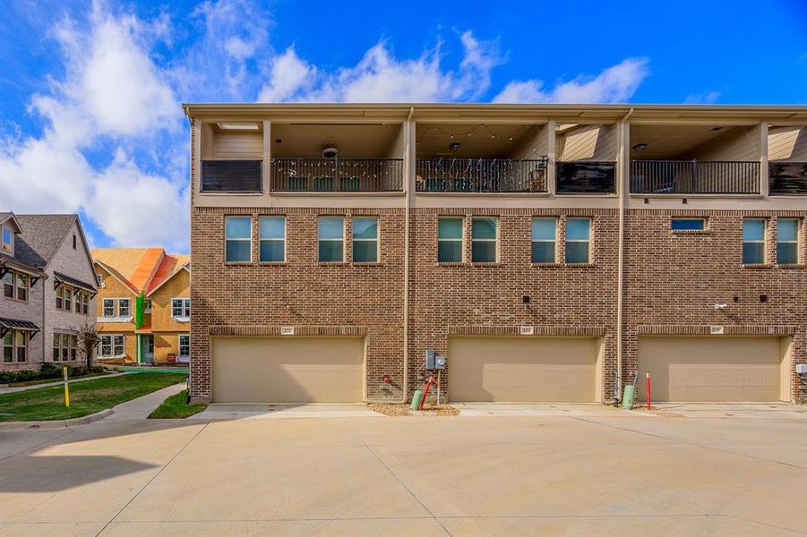 Move in ready newly constructed townhouse with 3rd floor covered balcony - View