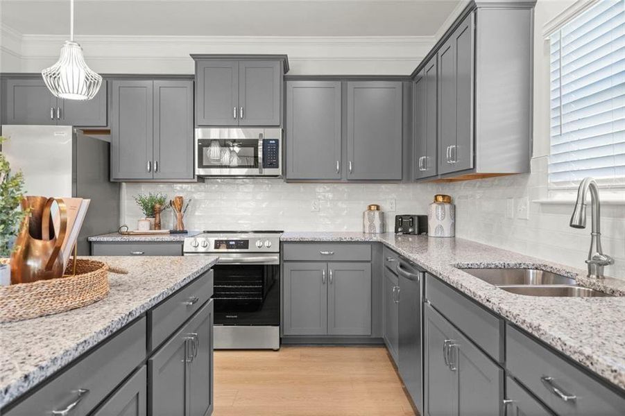 Furnished interior view inside a new home in Laurel Creek, Calhoun (Image 25). Furnished interior view inside a new home in Laurel Creek, Calhoun (Image 25).