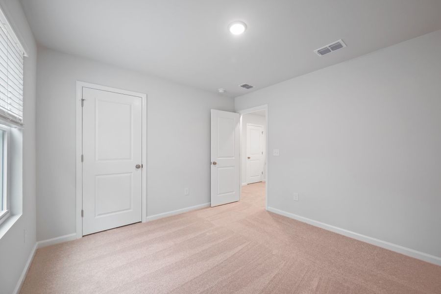 Spacious, unfurnished interior of a new home in Grand Arbor, Blythewood (Image 21).