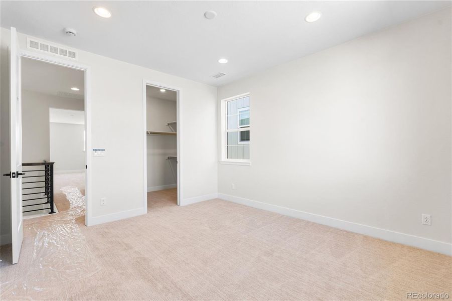 Spacious, unfurnished interior of a new home in Luxe at The Canyons, Castle Pines (Image 21).