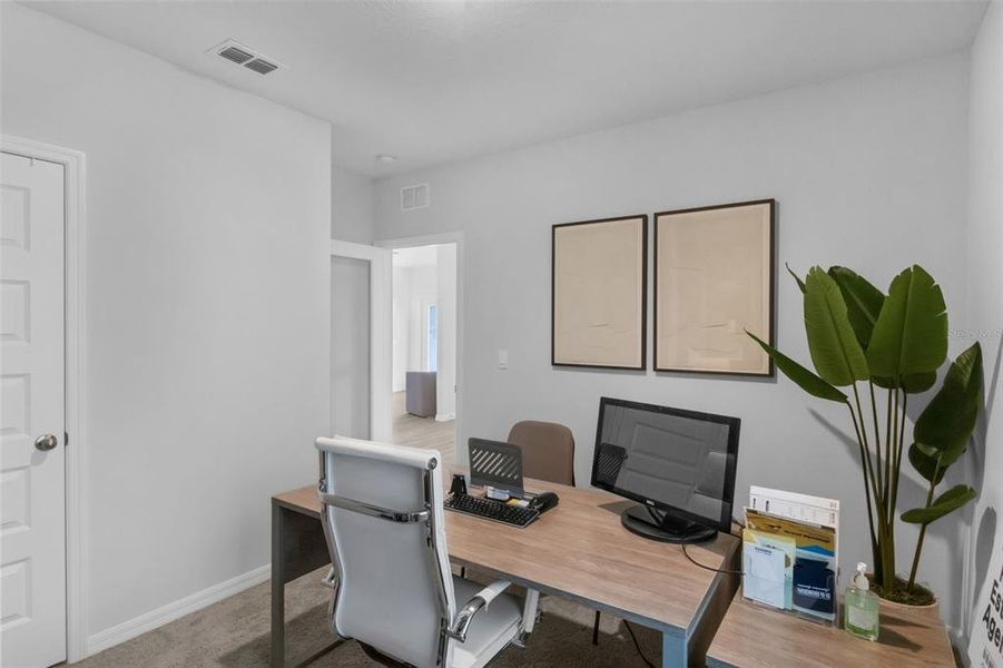 Furnished interior view inside a new home in Wind Meadows South, Bartow (Image 15).
