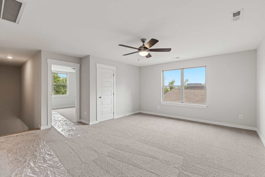 Spacious, unfurnished interior of a new home in Watermill, Lebanon (Image 11).