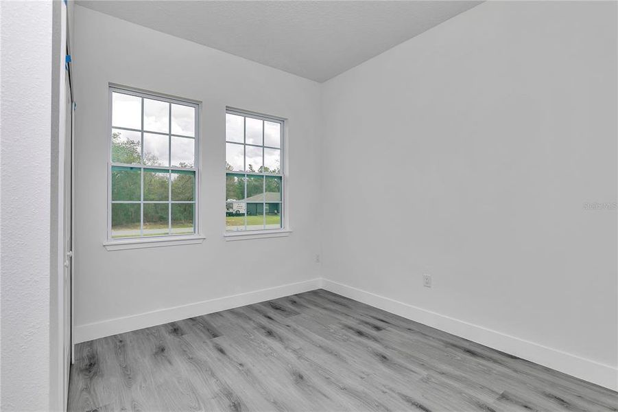 Spacious, unfurnished interior of a new home in , Ocala (Image 39).