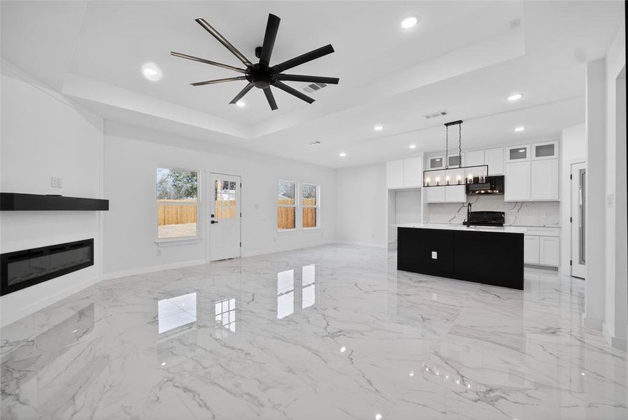 Spacious, unfurnished interior of a new home in , Glenn Heights (Image 19). Spacious, unfurnished interior of a new home in , Glenn Heights (Image 19).