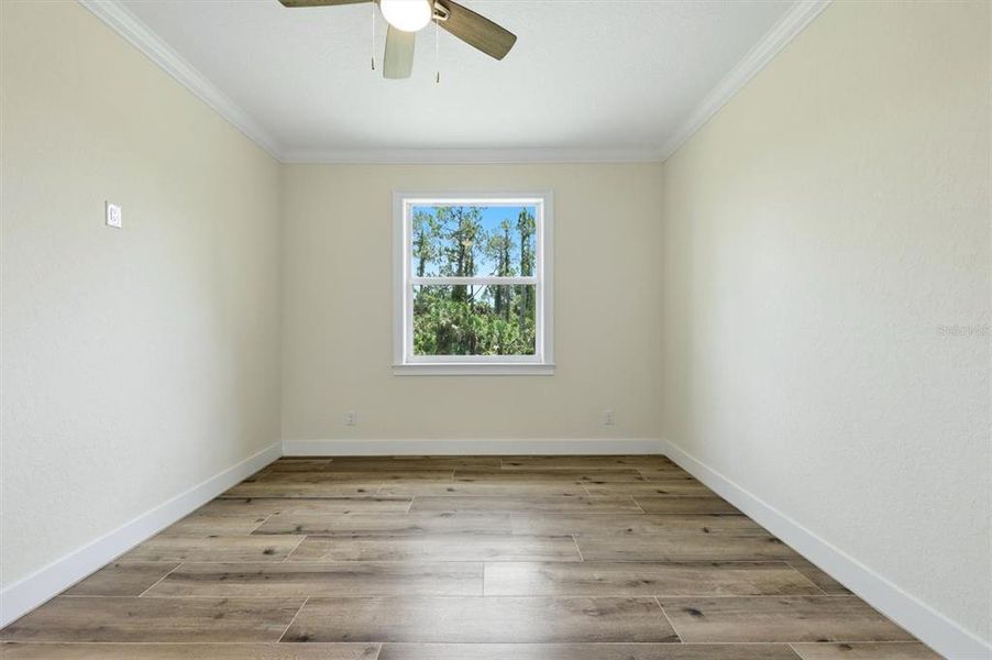 Spacious, unfurnished interior of a new home in , North Port (Image 34).