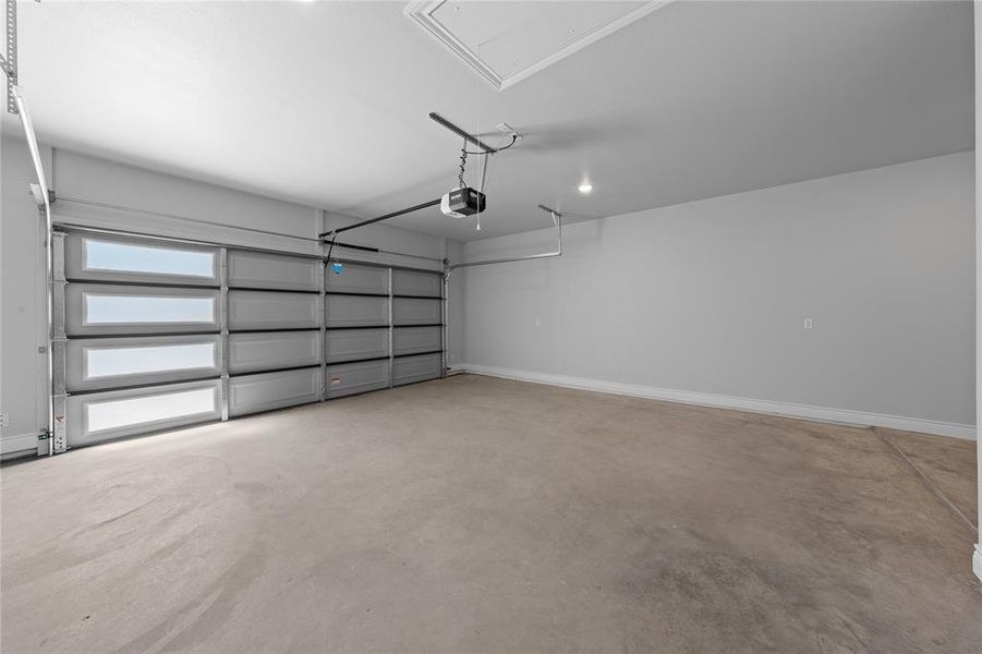 Spacious, unfurnished interior of a new home in , Kosse (Image 23). Spacious, unfurnished interior of a new home in , Kosse (Image 23).