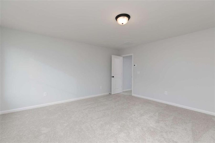 Spacious, unfurnished interior of a new home in River Oaks, Locust Grove (Image 12). Spacious, unfurnished interior of a new home in River Oaks, Locust Grove (Image 12).