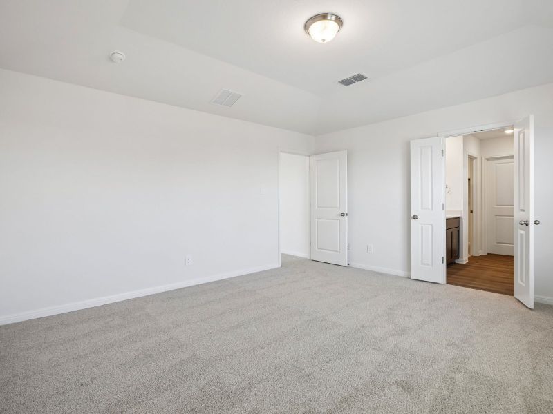 Spacious, unfurnished interior of a new home in Travena - Americana Collection, Georgetown (Image 10). Spacious, unfurnished interior of a new home in Travena - Americana Collection, Georgetown (Image 10).