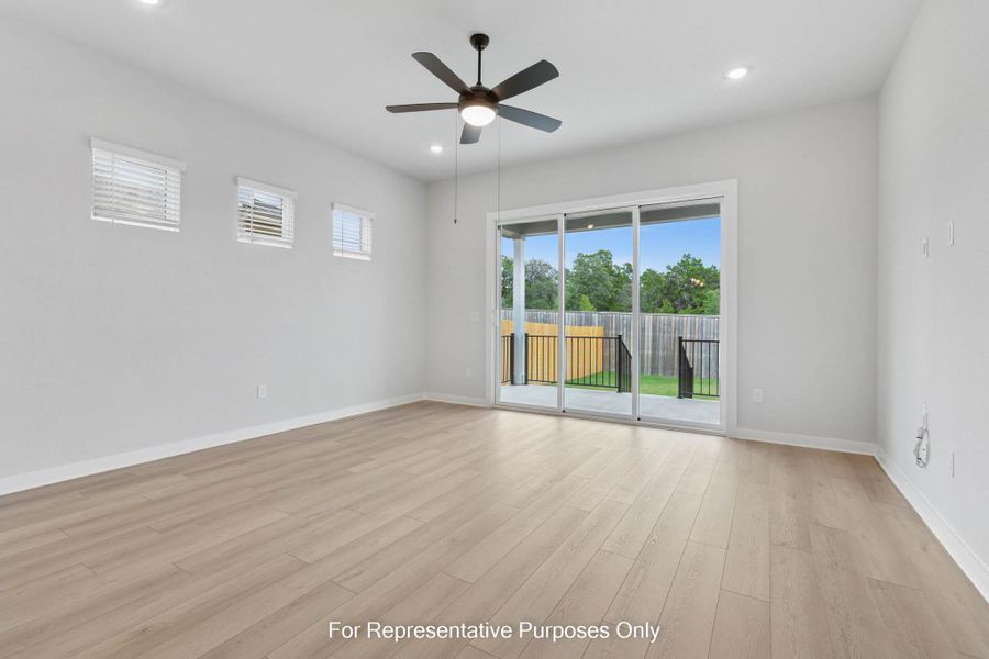 Spacious, unfurnished interior of a new home in Cedar Brook, Leander (Image 12).