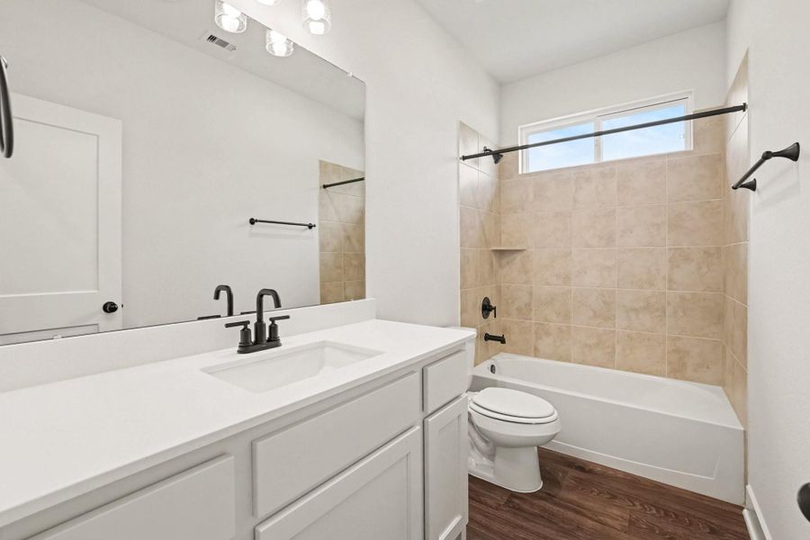 Furnished interior view inside a new home in Encino Estates, Dayton (Image 12).