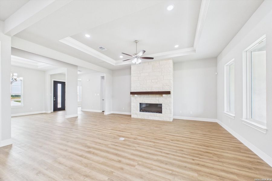 Spacious, unfurnished interior of a new home in , Castroville (Image 25).
