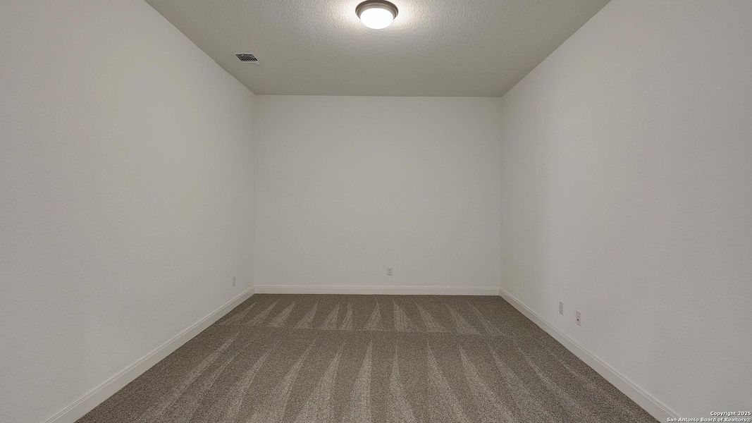Spacious, unfurnished interior of a new home in Kallison Ranch 60', San Antonio (Image 18).