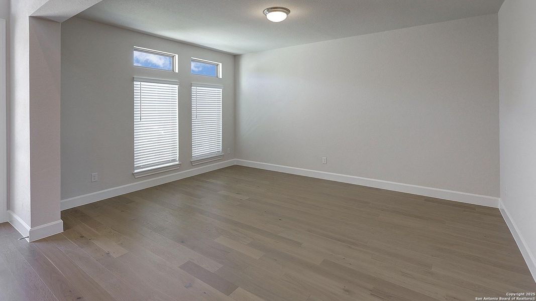 Spacious, unfurnished interior of a new home in The Dominion 70', San Antonio (Image 31). Spacious, unfurnished interior of a new home in The Dominion 70', San Antonio (Image 31).