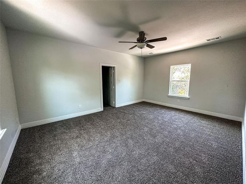 Spacious, unfurnished interior of a new home in , Lancaster (Image 13).