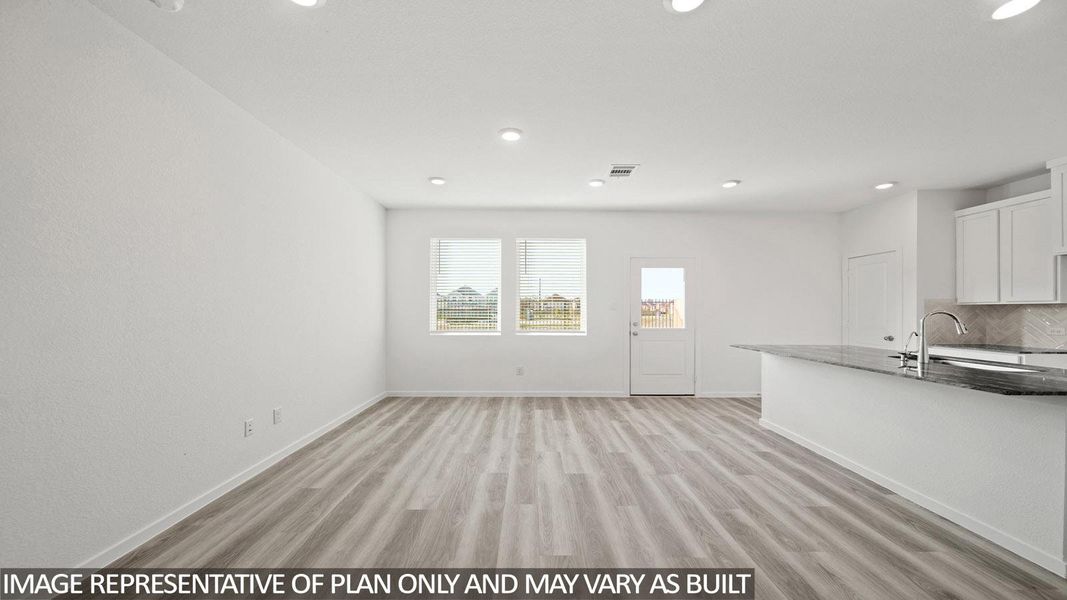 Spacious, unfurnished interior of a new home in , Jarrell (Image 8).