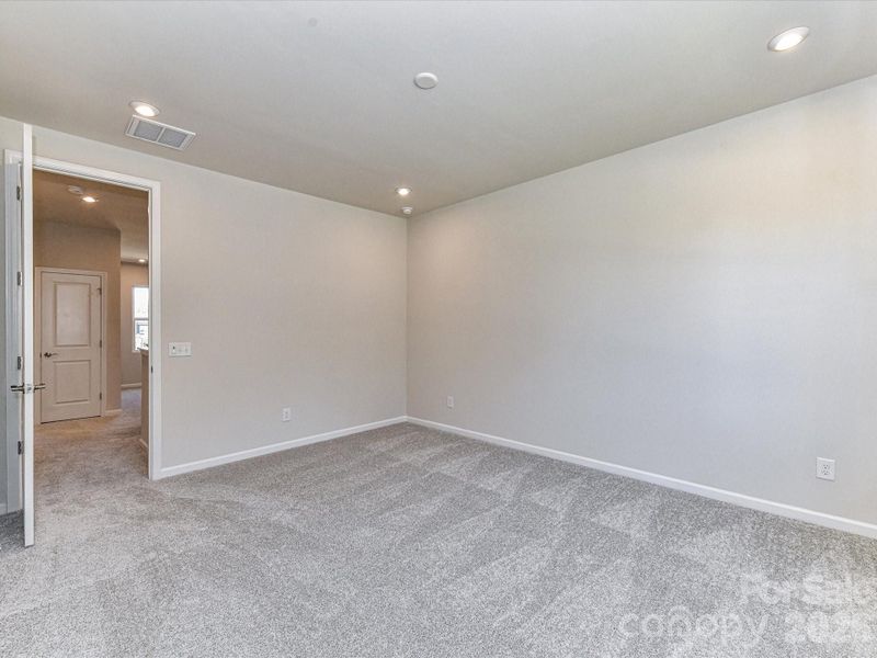 Light filled primary