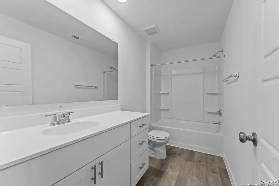 Furnished interior view inside a new home in Meadows at Clear Springs, New Braunfels (Image 11). Furnished interior view inside a new home in Meadows at Clear Springs, New Braunfels (Image 11).