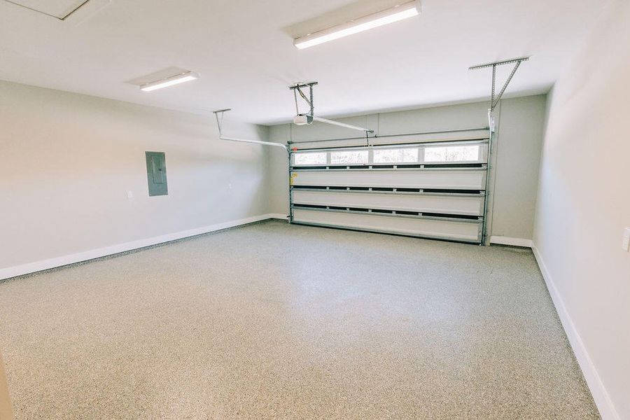 Spacious, unfurnished interior of a new home in , Walterboro (Image 21). Spacious, unfurnished interior of a new home in , Walterboro (Image 21).