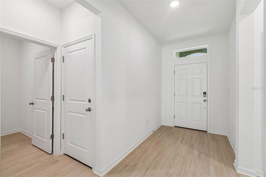 Spacious, unfurnished interior of a new home in Cascades at Southern Hills, Brooksville (Image 47).