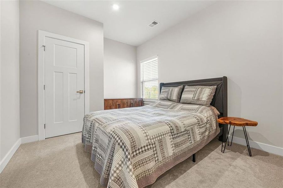 Furnished interior view inside a new home in Southern Hills, McDonough (Image 20).