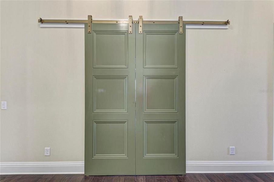 Close-up of interior finishes inside a home in The Alcove at Waterside, Sarasota (Image 20). Close-up of interior finishes inside a home in The Alcove at Waterside, Sarasota (Image 20).