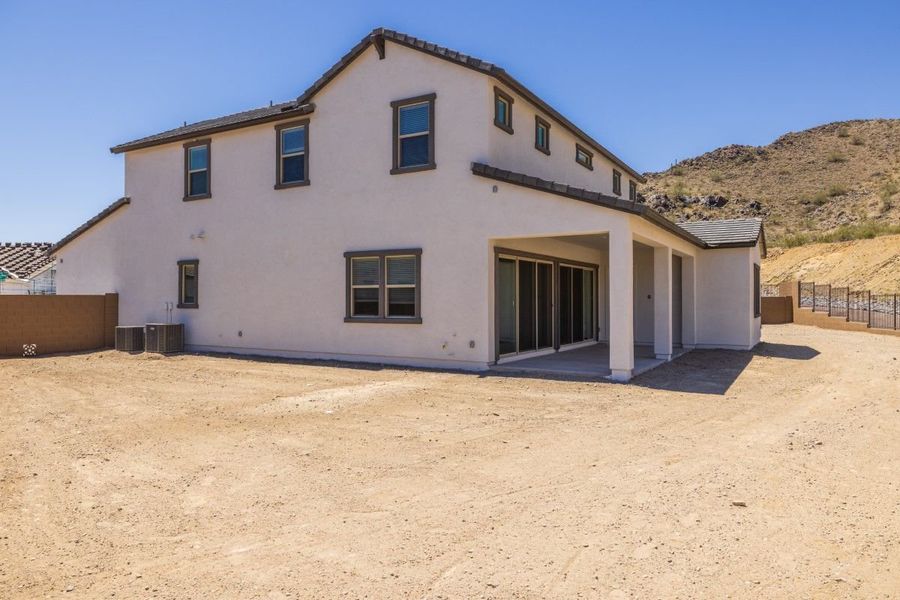 Representative exterior details of a home built from the Ponderosa by William Ryan Homes in Silver Cross, San Tan Valley (Image 35).