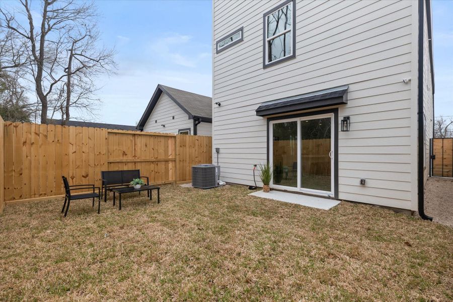 **ALL PHOTOS ARE FROM PREVIOUS HOME BUILT WITH SIMILAR FINISHES & MIRRORED FLOOR PLAN.