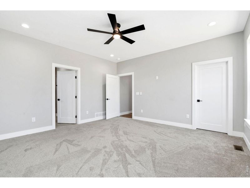 Spacious, unfurnished interior of a new home in , Fort Morgan (Image 26).