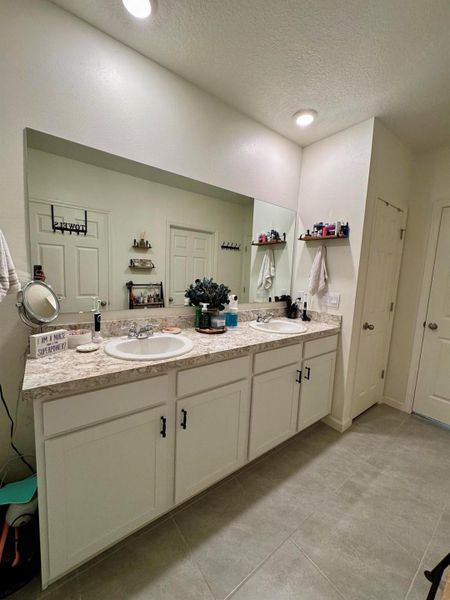 Furnished interior view inside a new home in , Port St. Lucie (Image 31). Furnished interior view inside a new home in , Port St. Lucie (Image 31).