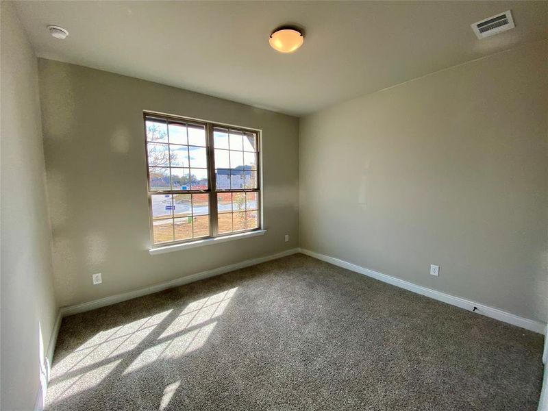 Bed 2 downstairs with full bath Bed 2 downstairs with full bath