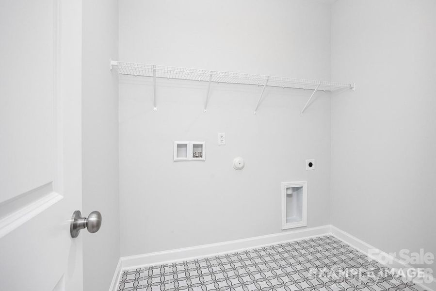 Spacious, unfurnished interior of a new home in Windgate, Mooresville (Image 18).