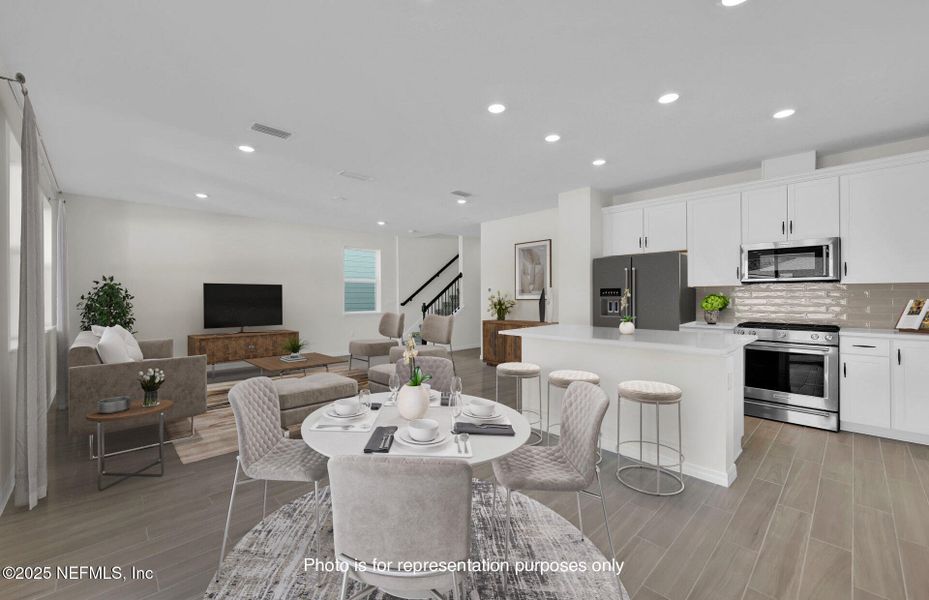 Furnished interior view inside a new home in Murray Farms, Middleburg (Image 14).