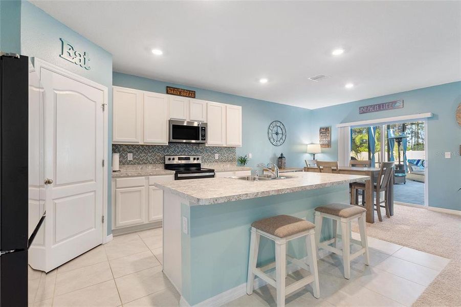 kitchen kitchen