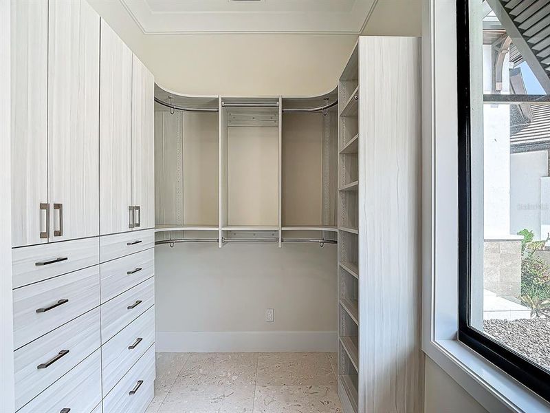 Image 78 of a home in .