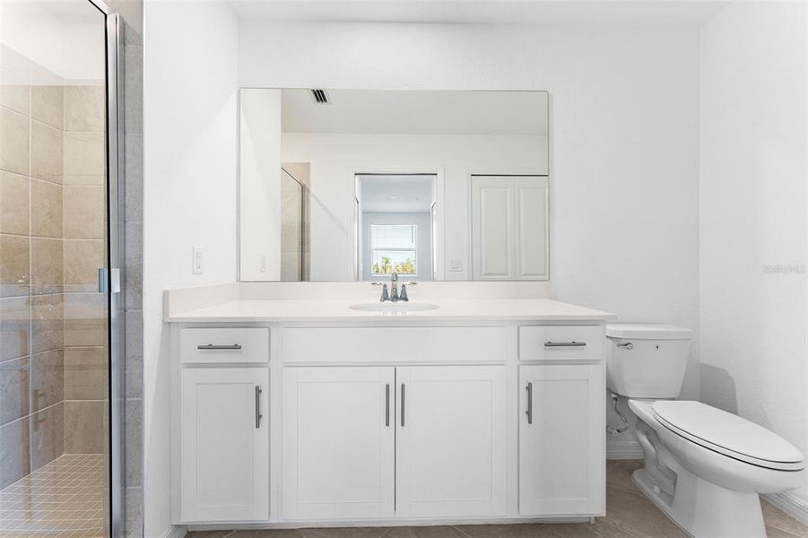 Furnished interior view inside a new home in Heritage Landing: Veranda Condominiums, Punta Gorda (Image 15).