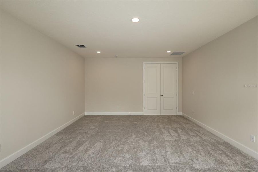 Spacious, unfurnished interior of a new home in Eden at Crossprairie, St. Cloud (Image 6). Spacious, unfurnished interior of a new home in Eden at Crossprairie, St. Cloud (Image 6).