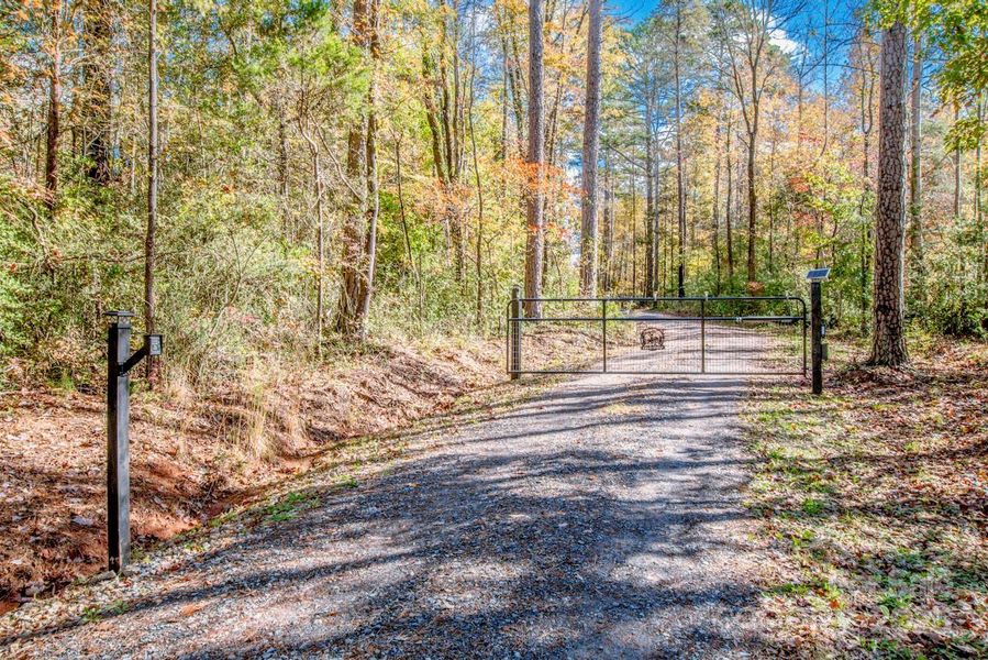 Image 31 of a home in .