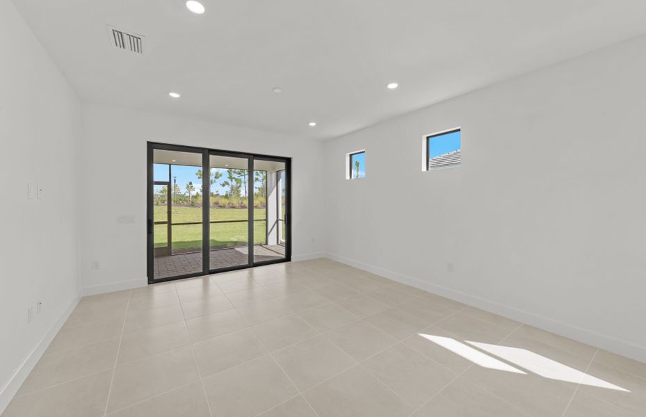 Spacious, unfurnished interior of a new home in Del Webb Catalina, Lakewood Ranch (Image 24). Spacious, unfurnished interior of a new home in Del Webb Catalina, Lakewood Ranch (Image 24).