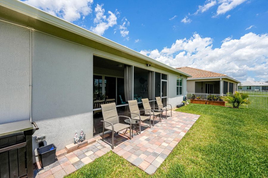 46-web-or-mls-12261-sw-sand-dollar-way