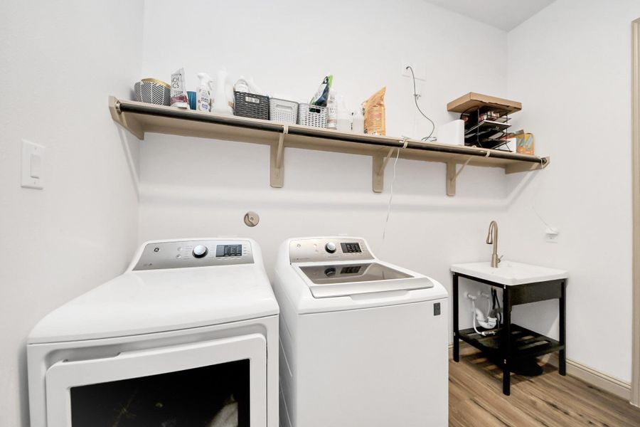 Image 38 of a home in .