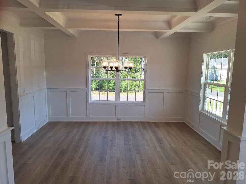 Spacious, unfurnished interior of a new home in Cardiff Glyn, Catawba (Image 13).