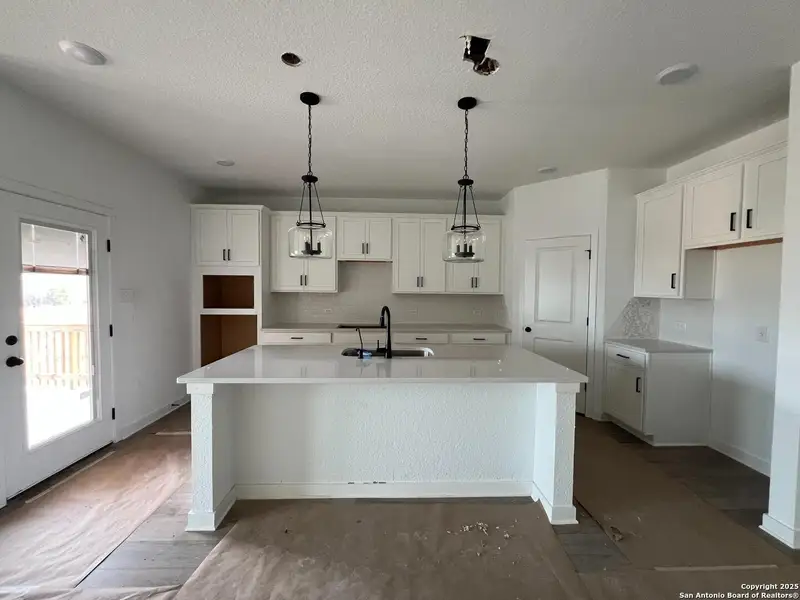 Image 27 of a home in Nopal Valley. Image 27 of a home in Nopal Valley.