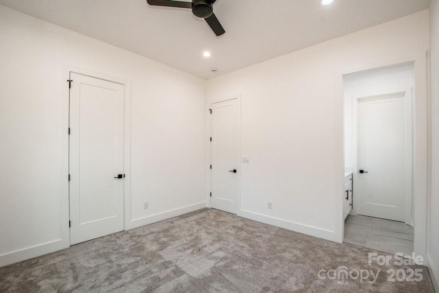 Spacious, unfurnished interior of a new home in , Statesville (Image 25).