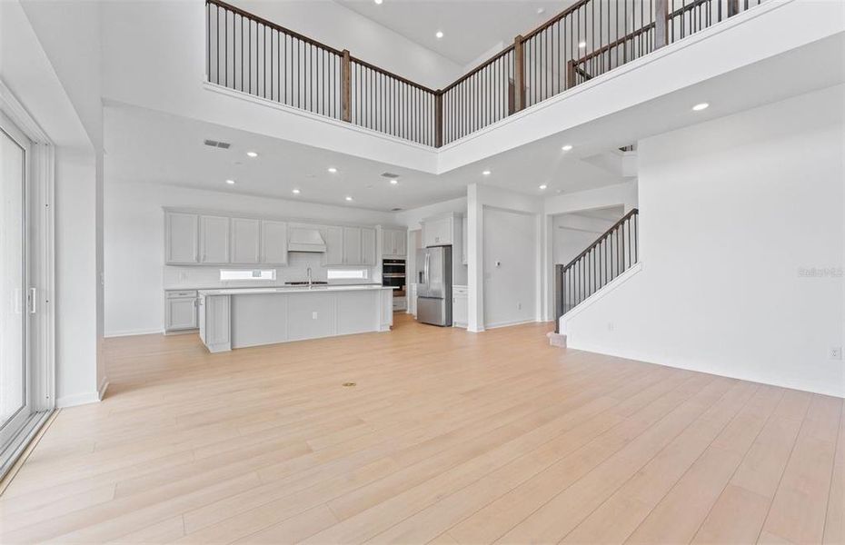 Spacious, unfurnished interior of a new home in Riverwood, Zephyrhills (Image 18).