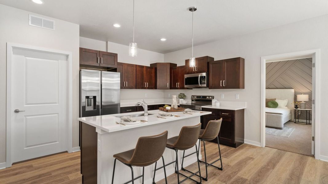 12-web-or-mls-308 Josef Cir 30.jpg 12-web-or-mls-308 Josef Cir 30.jpg