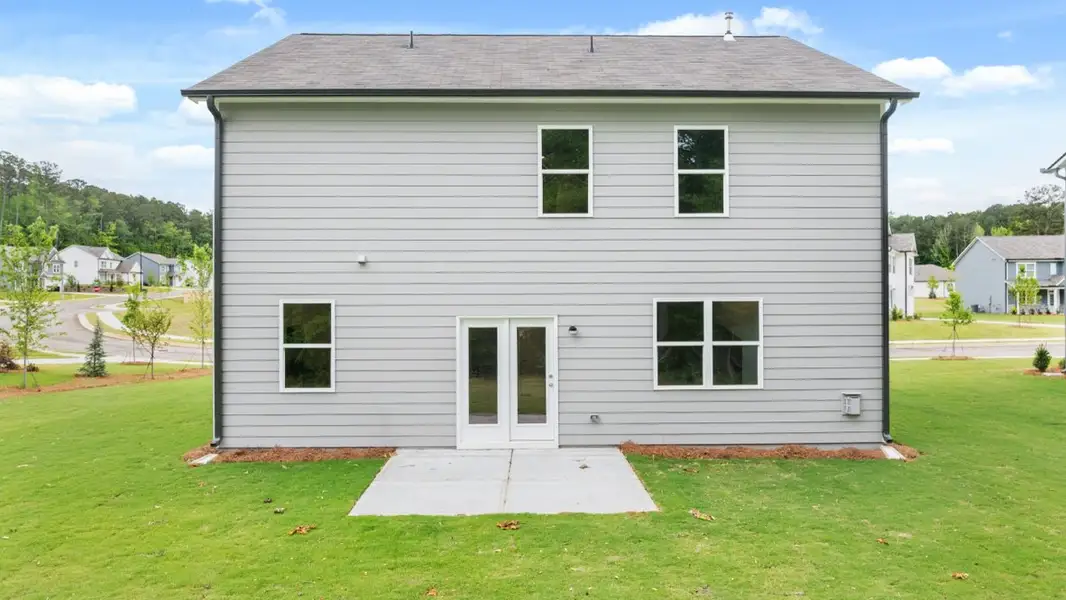 Representative exterior details of a home built from the Penwell by D.R. Horton in Fairhaven, Lithia Springs (Image 3).