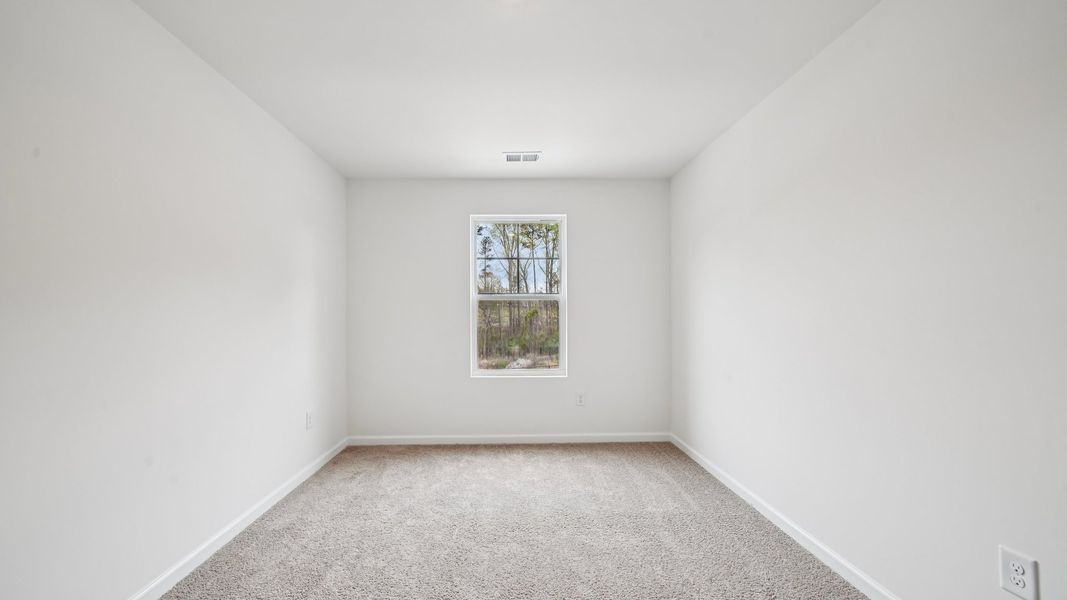 Representative unfurnished interior of a home built from the Ansley by D.R. Horton in Sherwood Manor, Atlanta (Image 19).