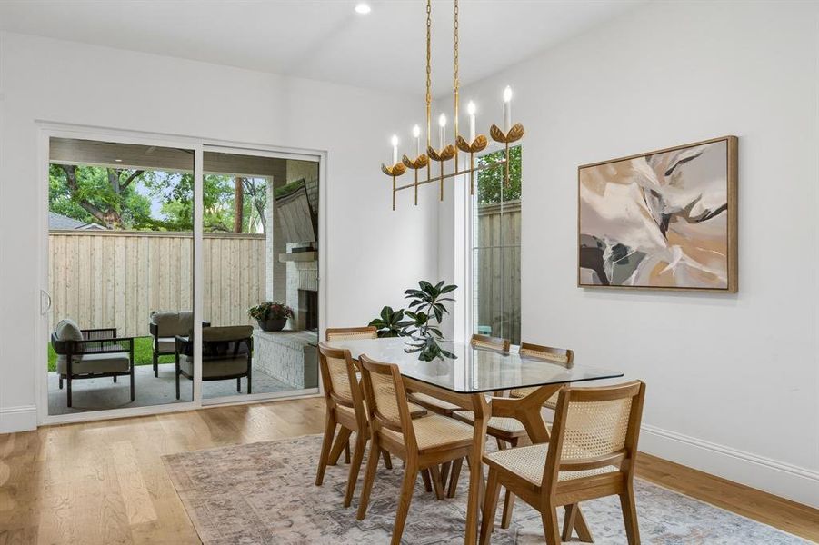 Furnished interior view inside a new home in , Dallas (Image 19).